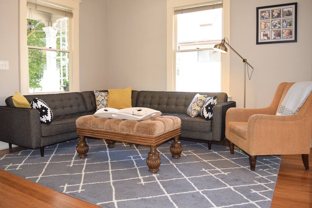 MidCentury Couch.