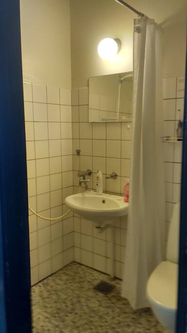 Clean, and newly renovated private bathroom
