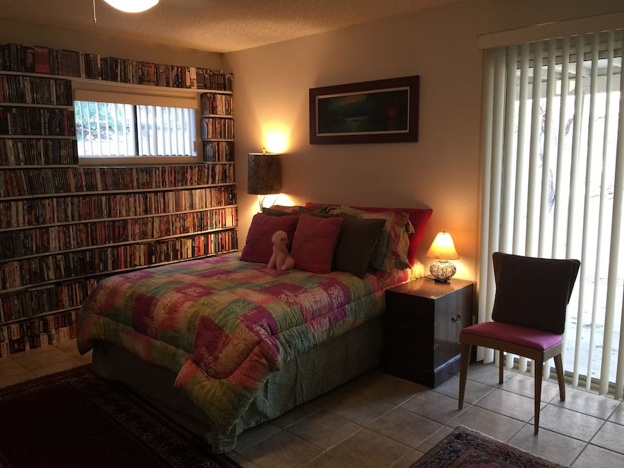 Large room with fullsize bed