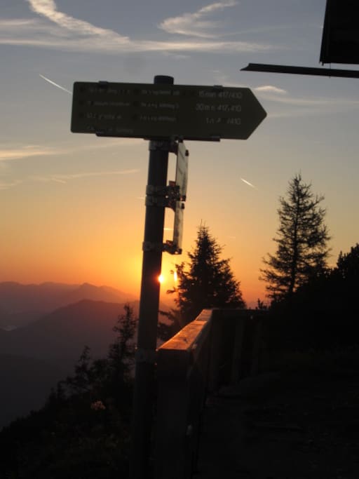 Noch einmal so schön Sonnenuntergang am Berg