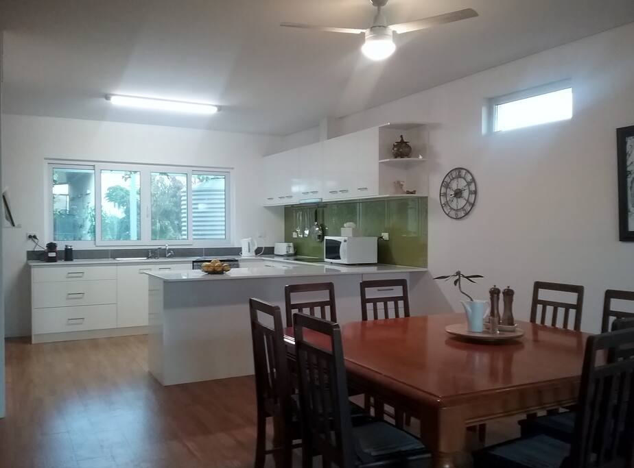 Kitchen/Dining
