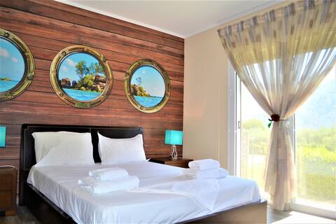 Holiday Family house Kamena Vourla