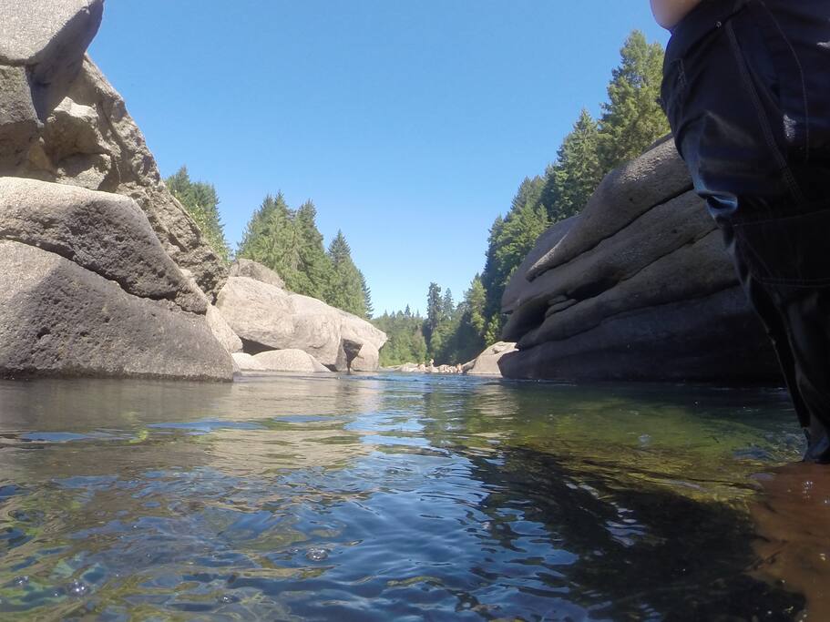 Calm swimming hole with lots to explore