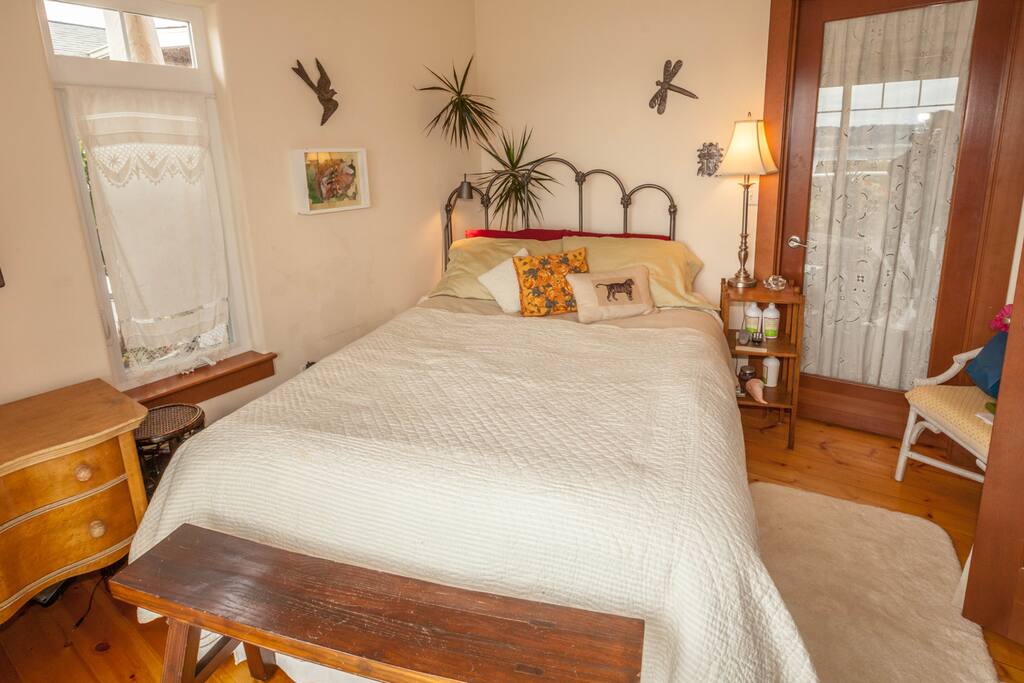 Cozy up in our queen size bed and wrap yourself in luxurious bedding with stunning views, bathroom suite and deck over gorgeous gardens.