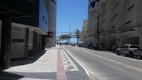 Apto " BC BEACH HOUSE" 30 metros da praia