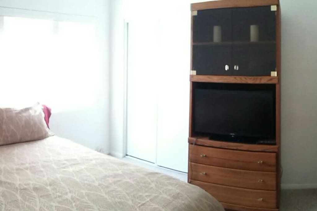 Comfy Queen Sized Bed