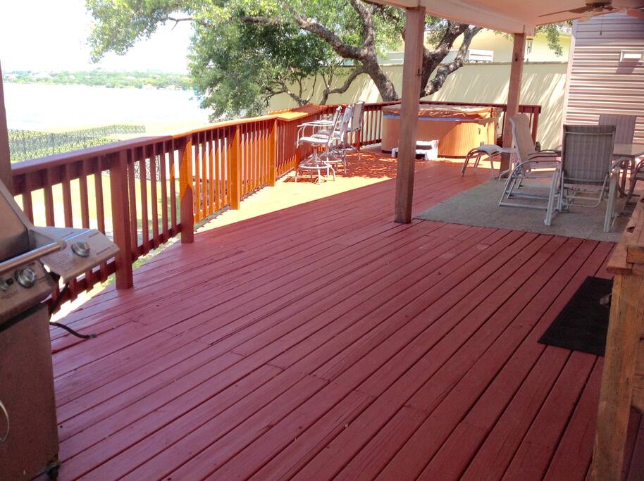 Enjoy the oversized hot tub, with great view and very private