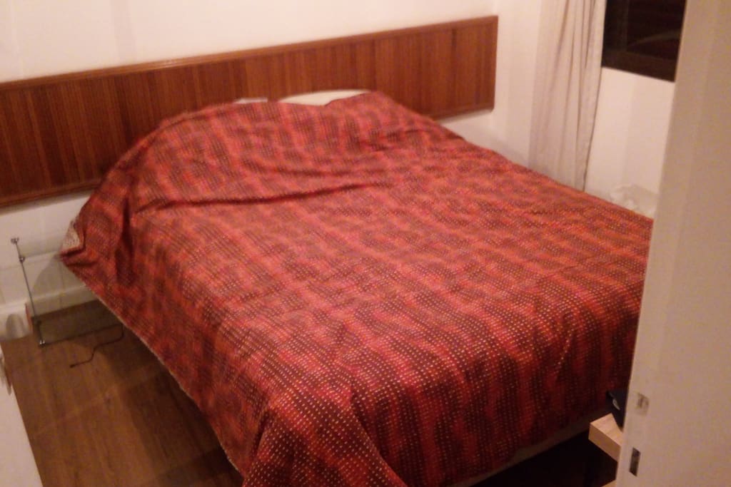 Master Bedroon