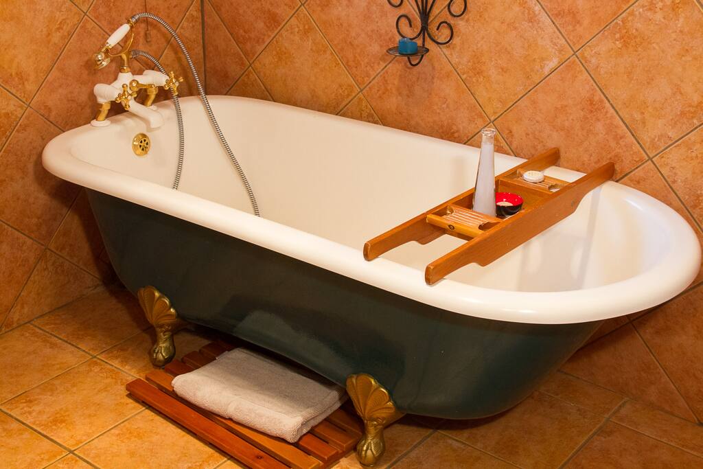 Lovely deep Victorian Bath to soak away your worries