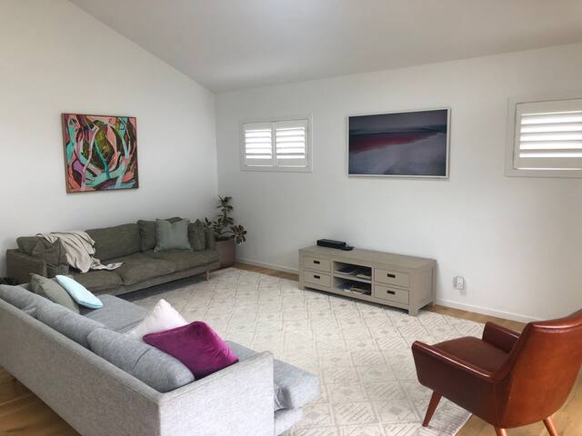 Jan Juc Home with a Pool gallery image 2