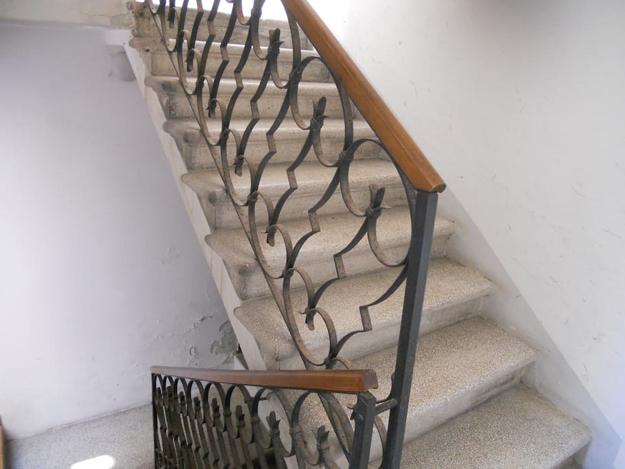 Building stairs (2nd floor)