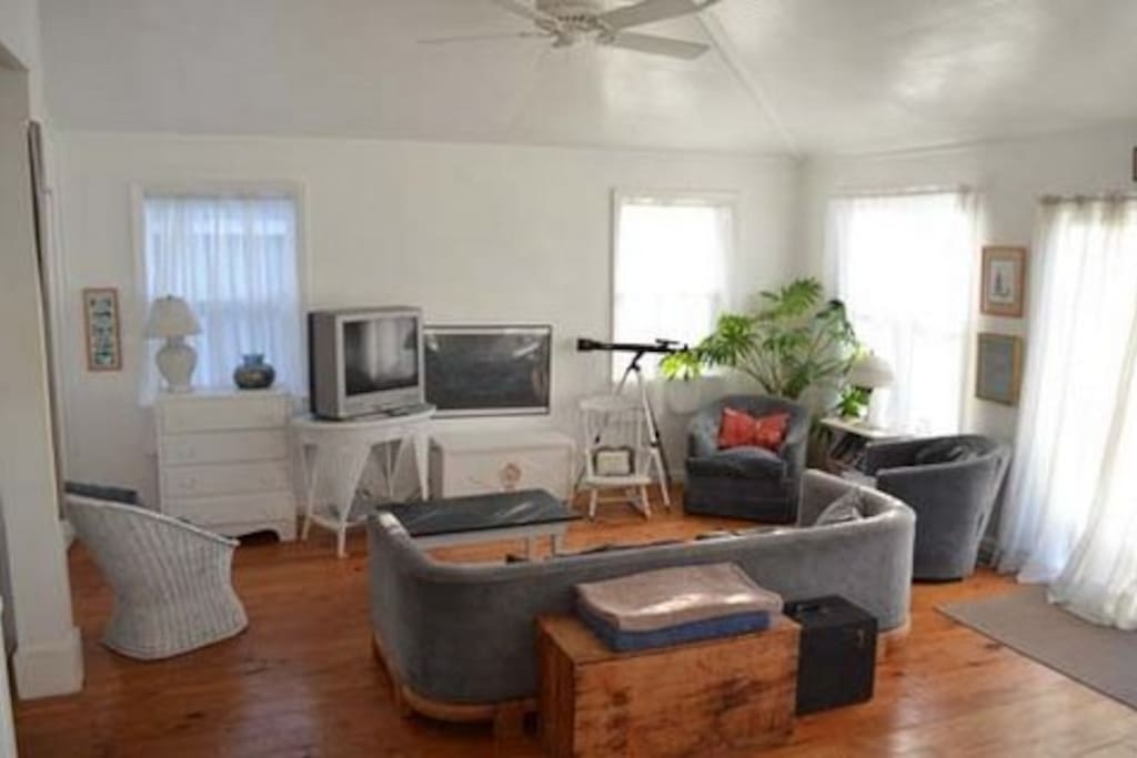 family room looking into canal