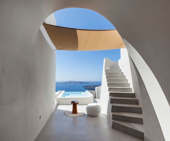 Villa Cave, Heated private pool, Caldera view gallery image 5