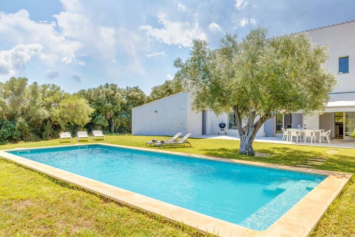 Na Maians gallery image 2