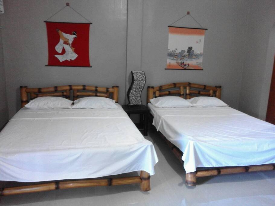 2 person beds. Additional 1 floor mattress available (for additional fee).