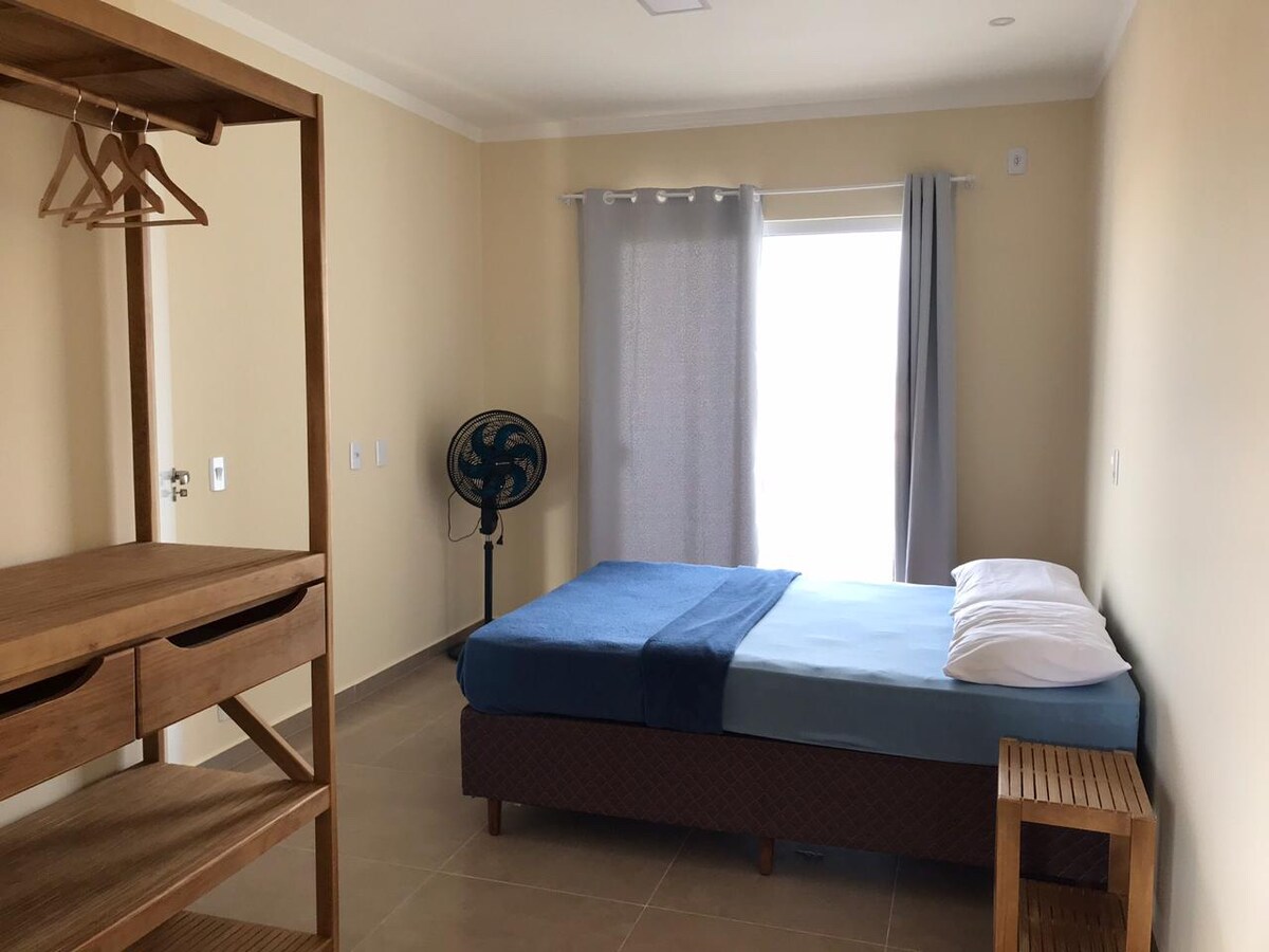 חדר 1: חדר צמוד 