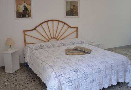 Serrara fontana sublets, short term rentals & rooms for rent ... Interni case coloniali capri