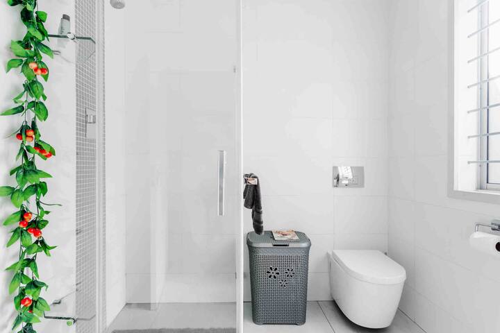 Beach Cabana with a view on the Table Mountain! gallery image 5