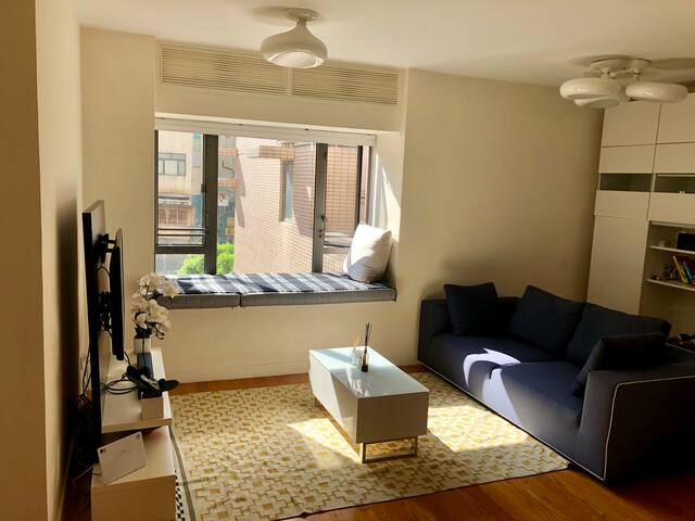 Best deal! 2.5bed / 2 bath in the heart of Soho gallery image 2