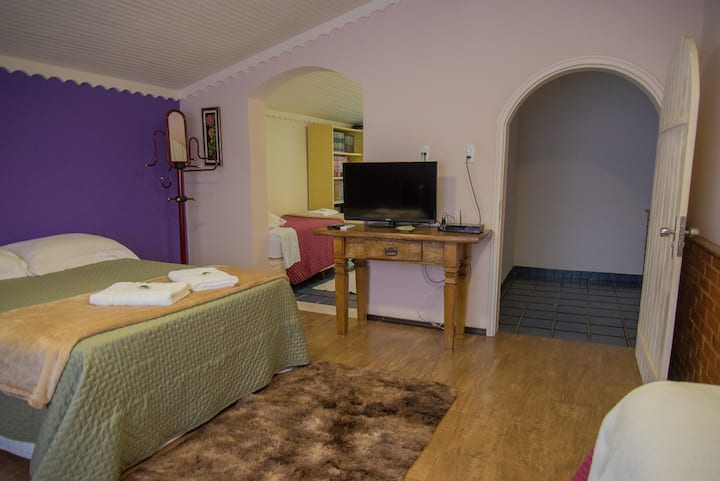 Suite 6 con dos camas dobles individuales