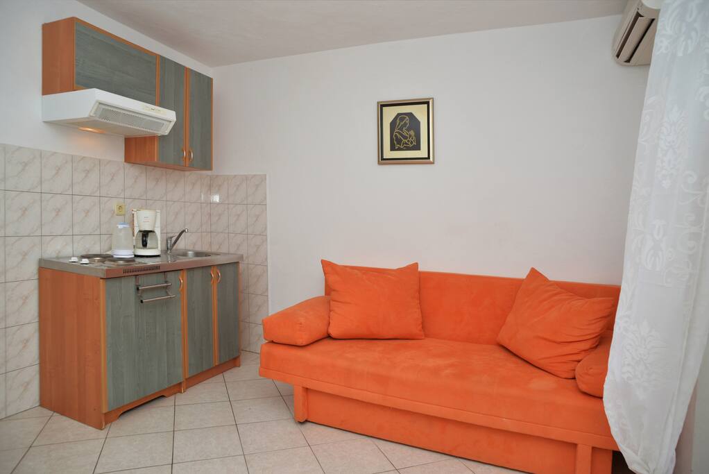 Seating Area/ Kitchenette