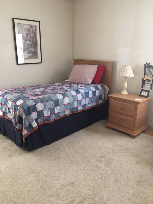 Twin Bedroom