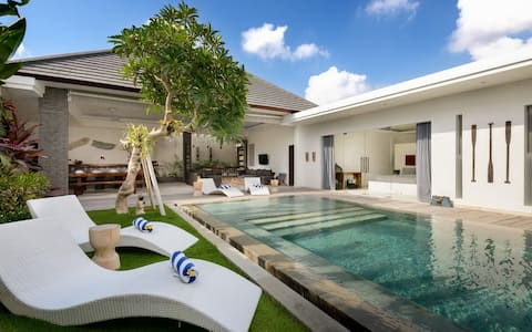 Gorgeous Tropical 3 Bed Pool Villa, 24hr Security