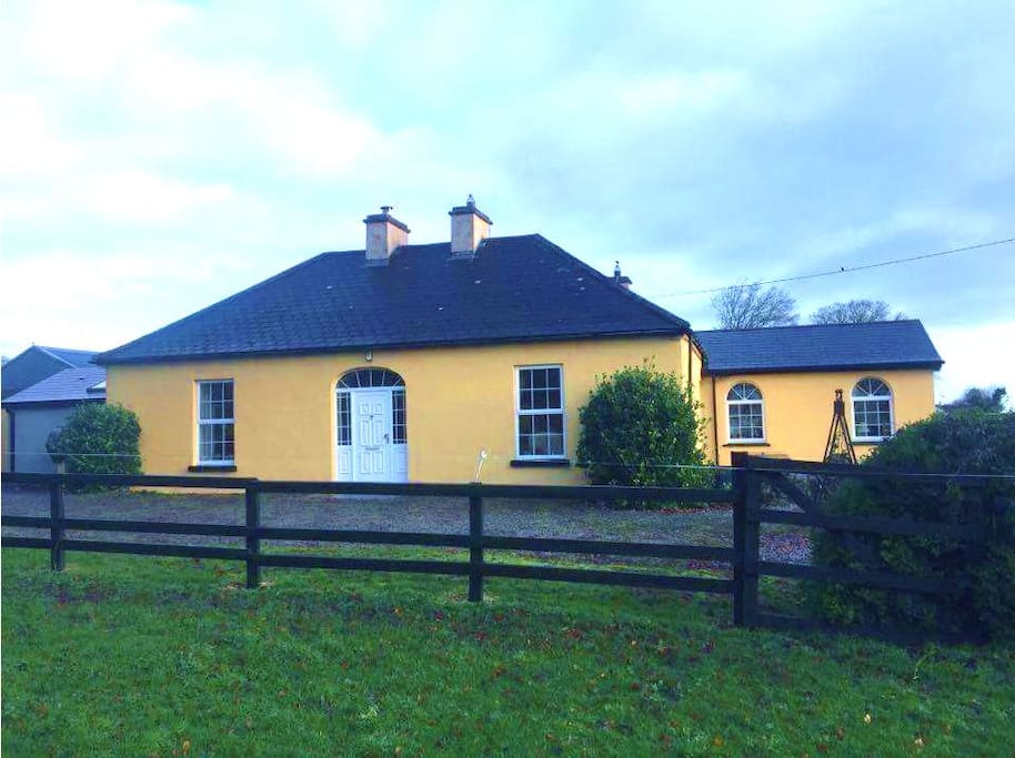 Family Friendly Country Home