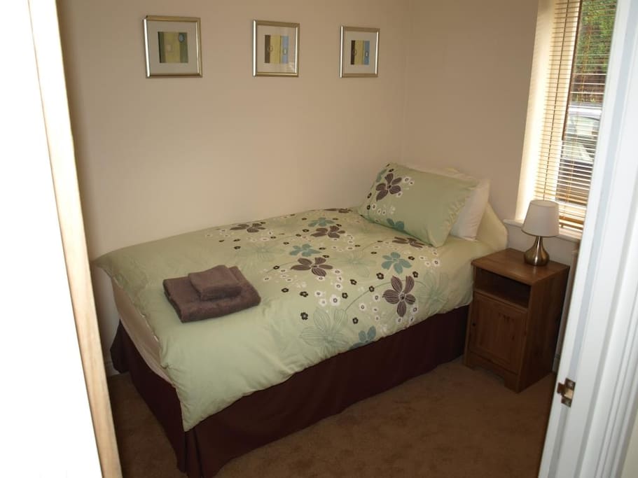Single bedroom