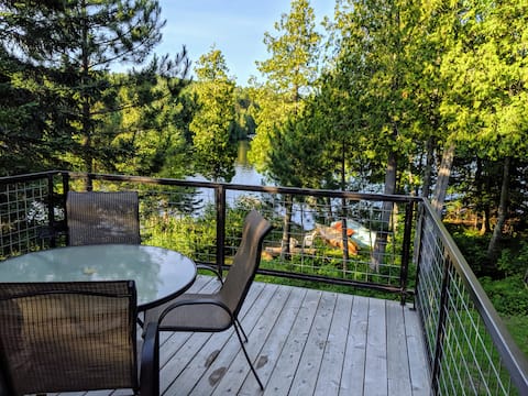 Light-filled Lake House Nestled in the North Woods