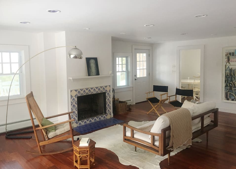 Cozy living room with fireplace