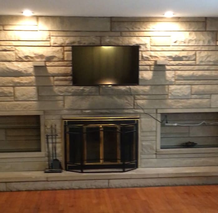 Fireplace and Roku TV.