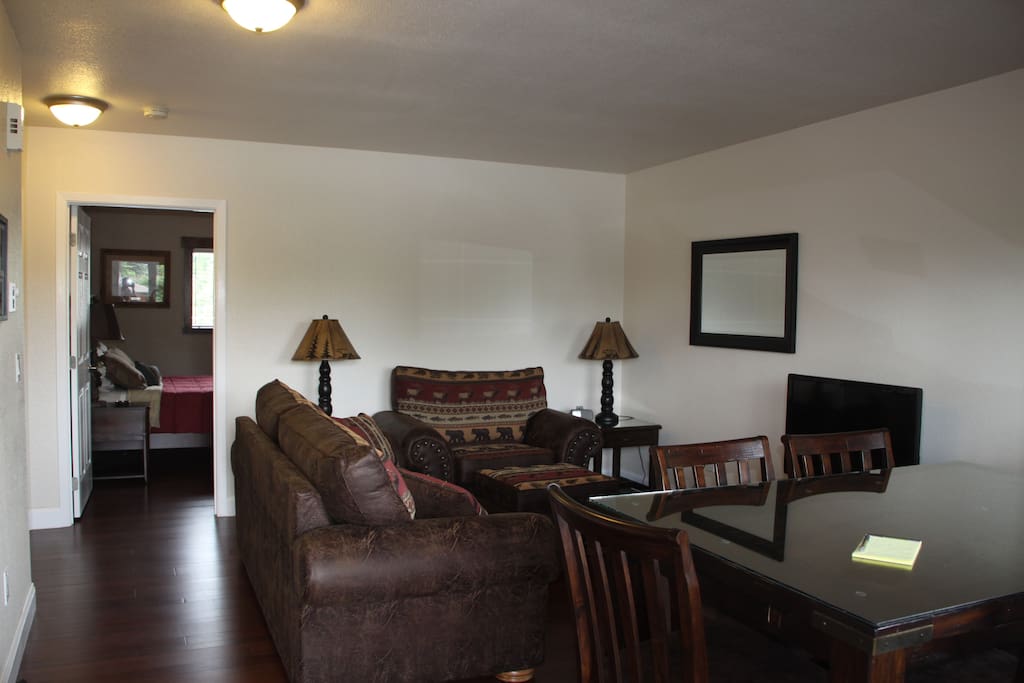 Living/Dining Room