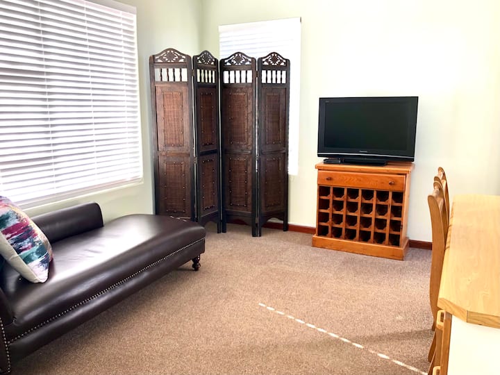 Uitkyk Guest Suite: Self Catering Stand-alone Unit - Worcester