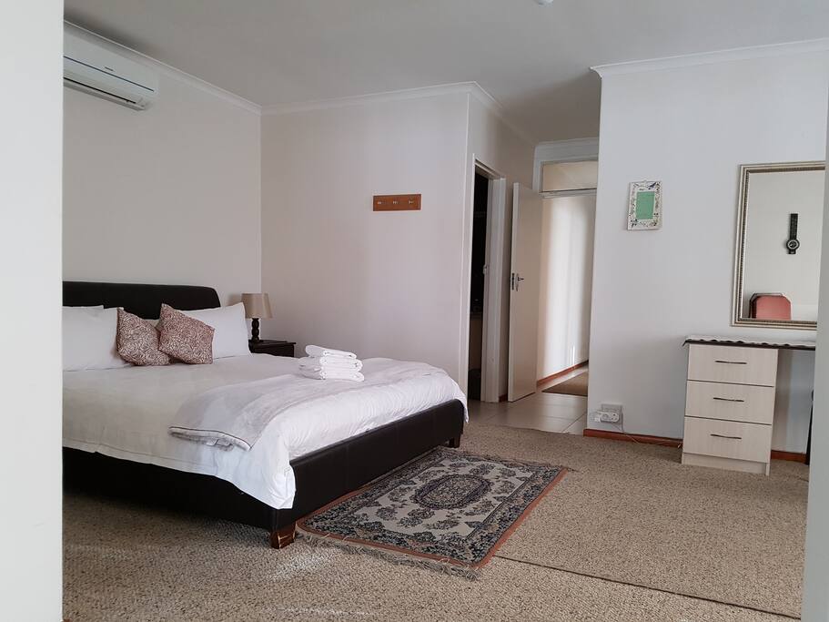 Main bedroom 1