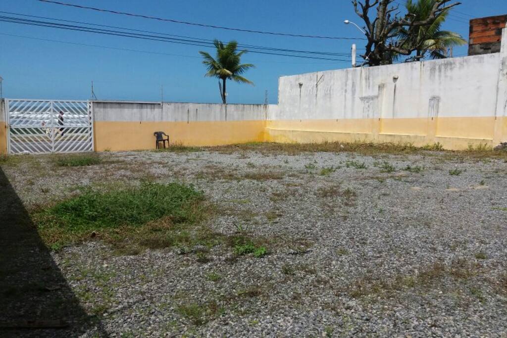 13m frente x 17 m fundos x 36 m lateral