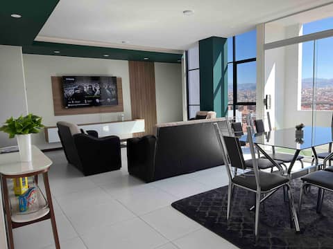 beautiful apartment with free parking