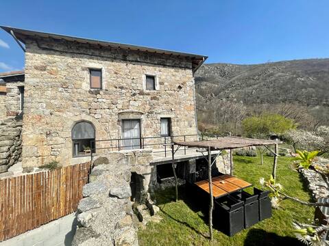 "Destination le Pal" Lodge