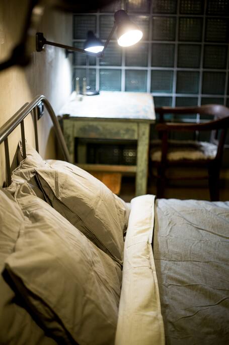 Bedroom No.2 (1 double bed)