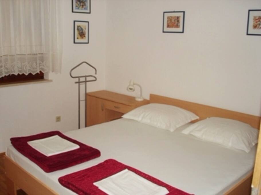 Bedroom with double bed