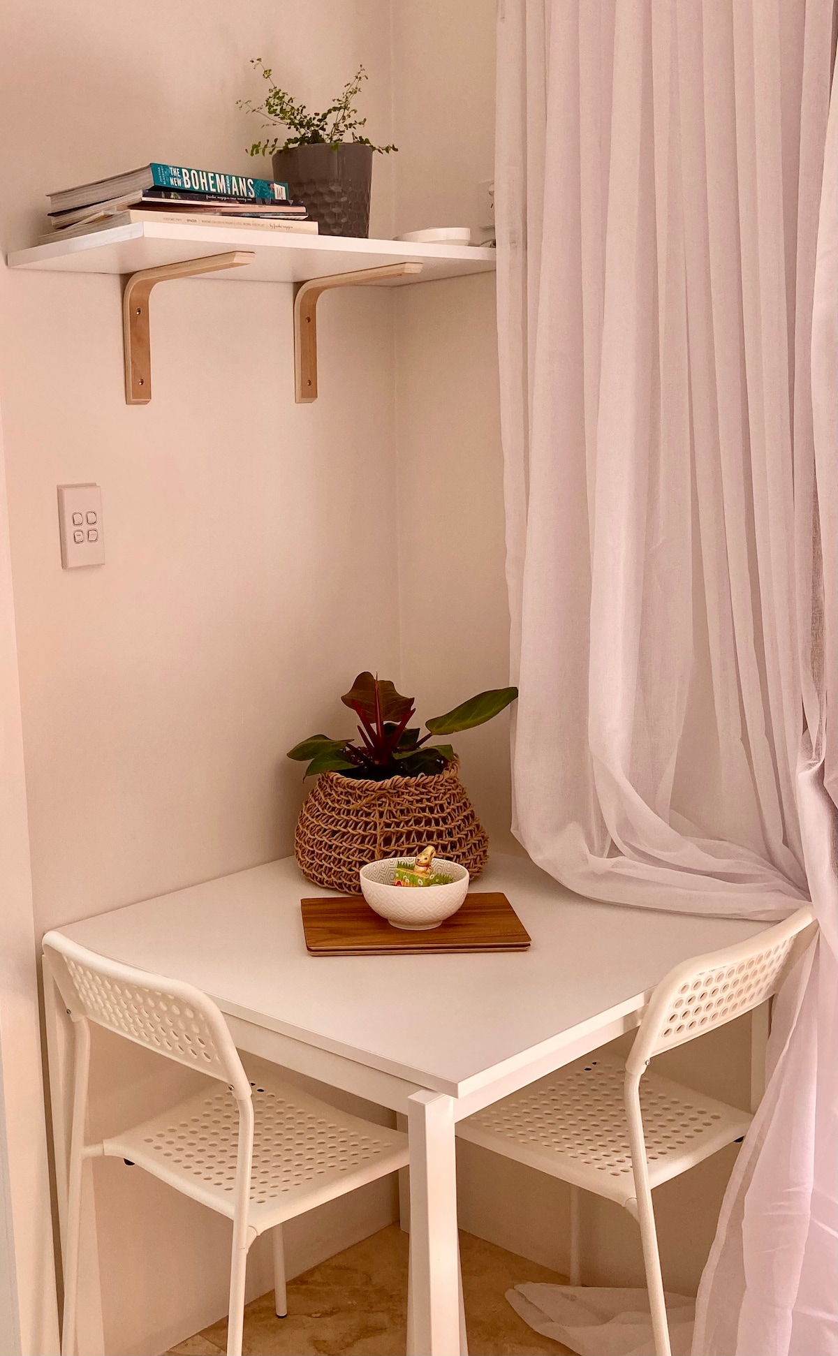 Popular Airbnb listing: Leafy & Private Courtyard Studio in Manly