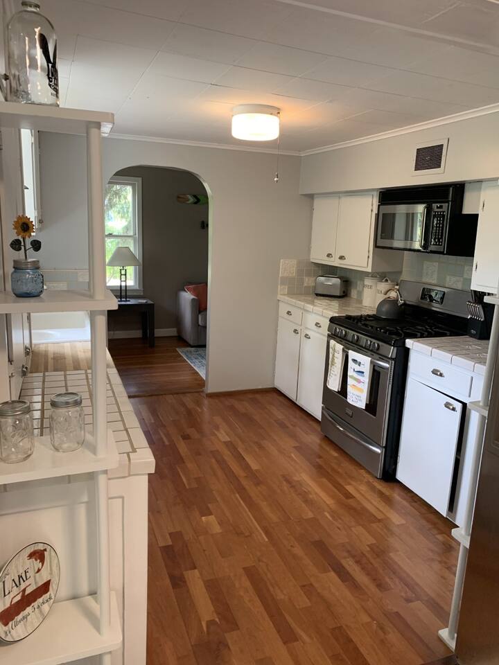 Top 10 Airbnb Vacation Rentals Near Cayuga Lake, New York Updated