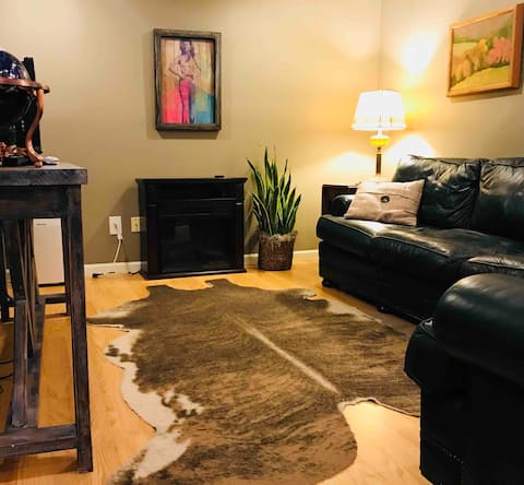 Private Apartment in Historic Home Steps From UAB!