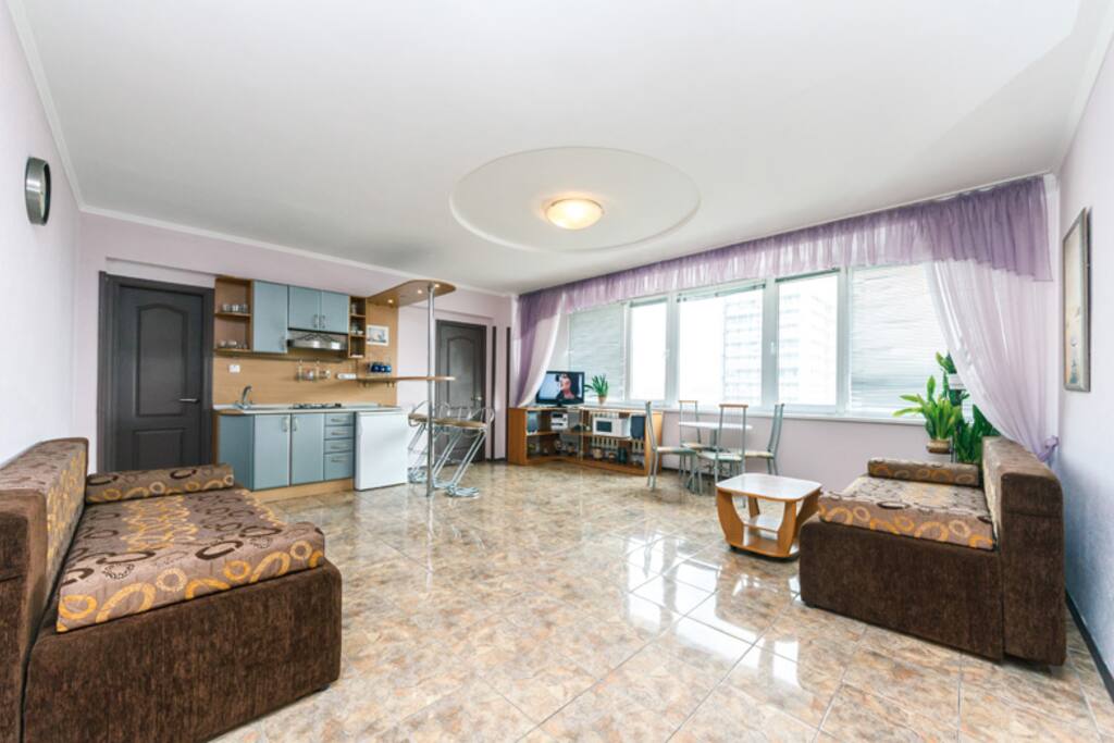 Living-room, open studio-kitchen
