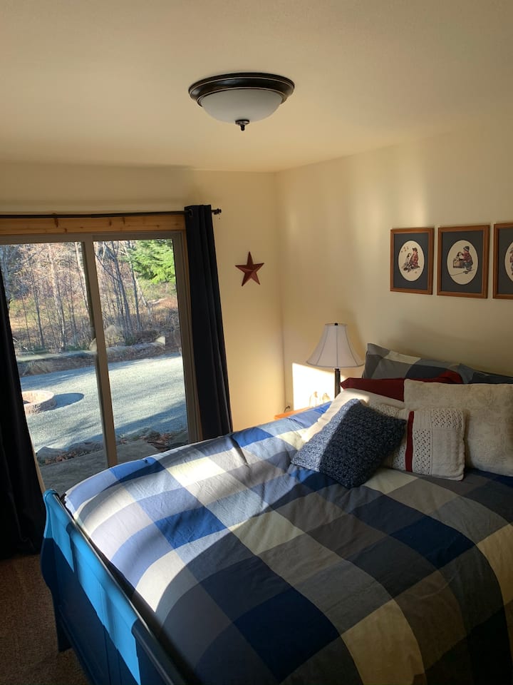 Basement Queen bedroom