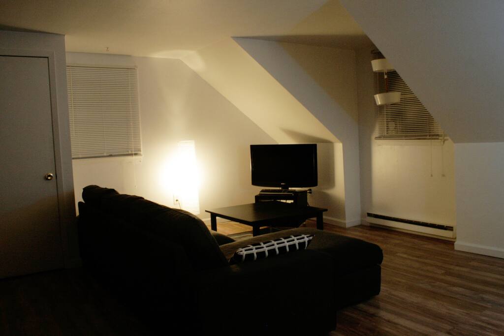 Living Room (night)