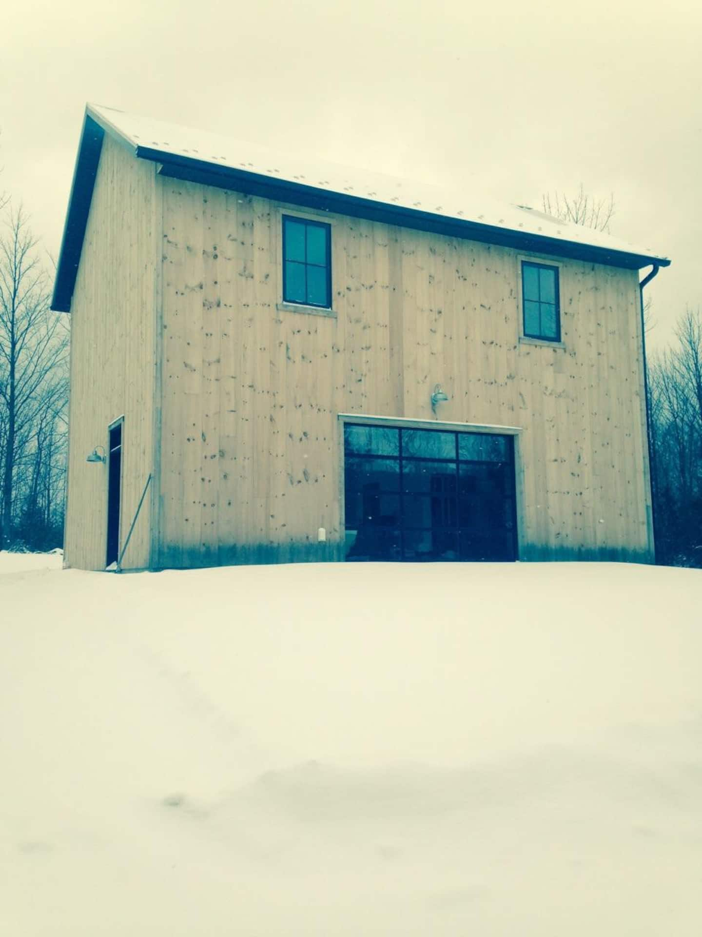 LEELANAU COUNTY MODERN BARNHOUSE