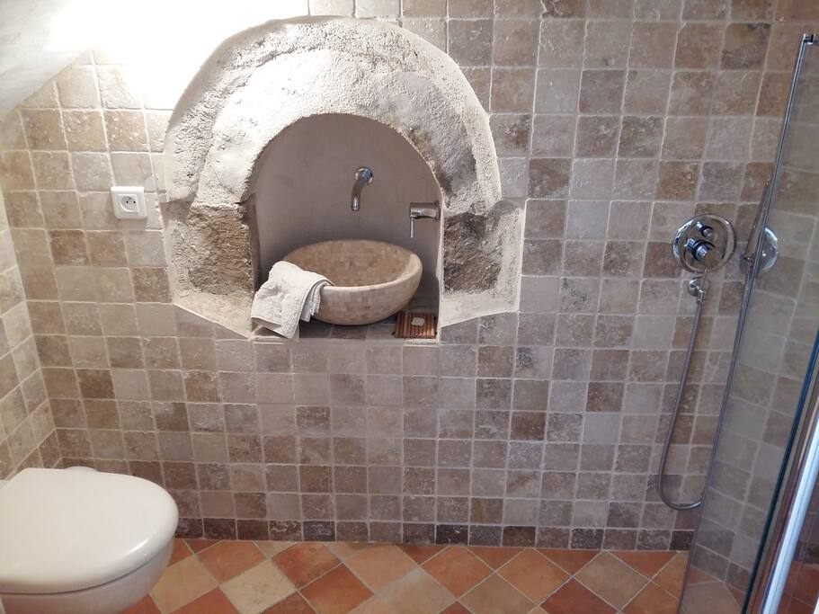 Salle de douche Rez de chaussée