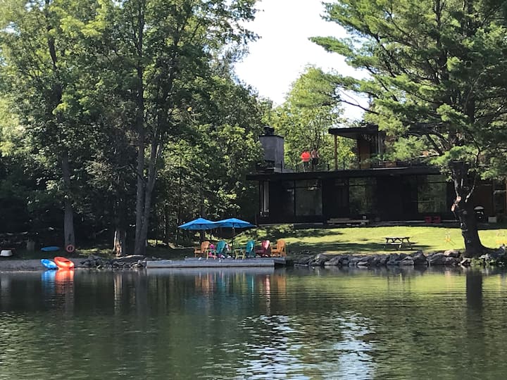 Entire Cottage Washago, Ontario Severn River Cottages for Rent in