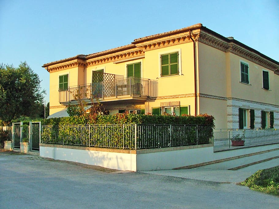 esterno struttura